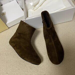 THE ROW   Bootie